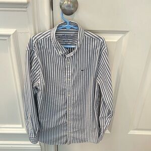 Vineyards vines on the go performance striped Oxford shirt size M 12/14